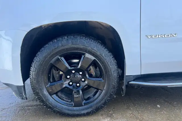 2018 GMC Yukon 4WD SLT - 7 Passenger - Photo 10