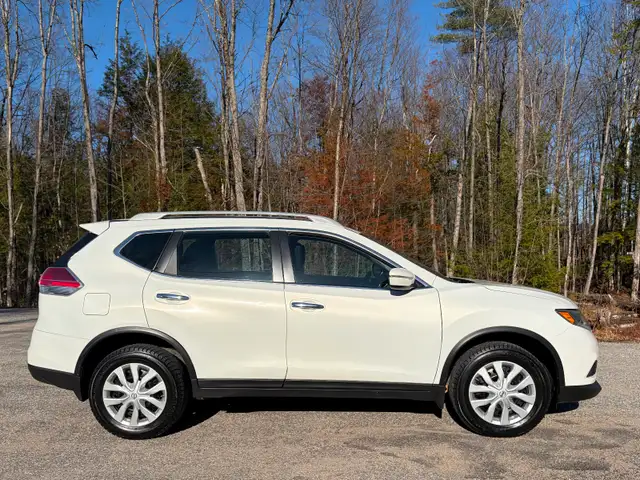 Nissan Rogue - Photo 6