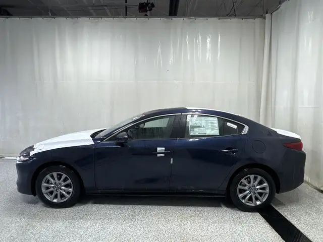 2026 Mazda3 GS - Photo 5