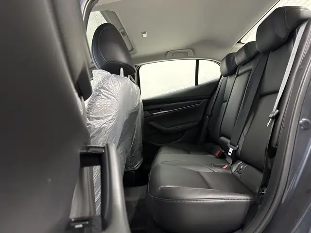 2026 Mazda3 GS - Photo 10