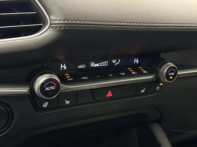 2026 Mazda3 GS - Photo 14