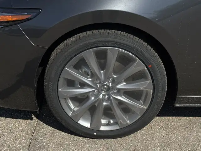 2026 Mazda Mazda3 - Photo 6