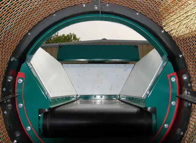 Revolver Trommel Screener for Topsoil, sand, gravel and stone - Photo 10