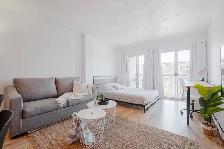 Loft entièrement meublé à louer Sainte-Foy / Sillery avril 2025