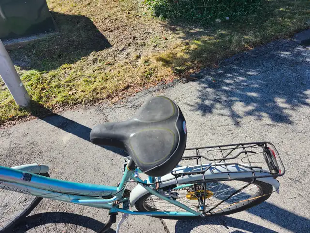 Ladies Commuter Bike For SAle - Photo 6