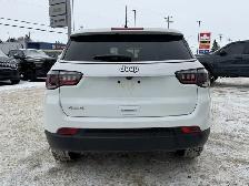 2025 Jeep Compass Sport 4x4 | 2L Turbo | Low KMs | Heated Seats - Photo 5