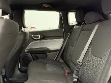2025 Jeep Compass Sport 4x4 | 2L Turbo | Low KMs | Heated Seats - Photo 26