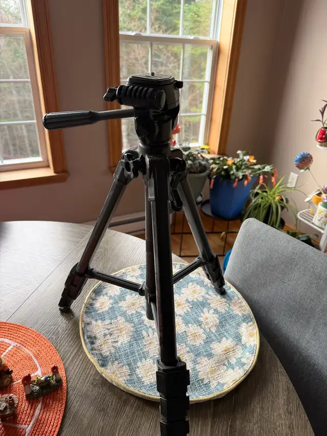 tripod for sale - Photo 5