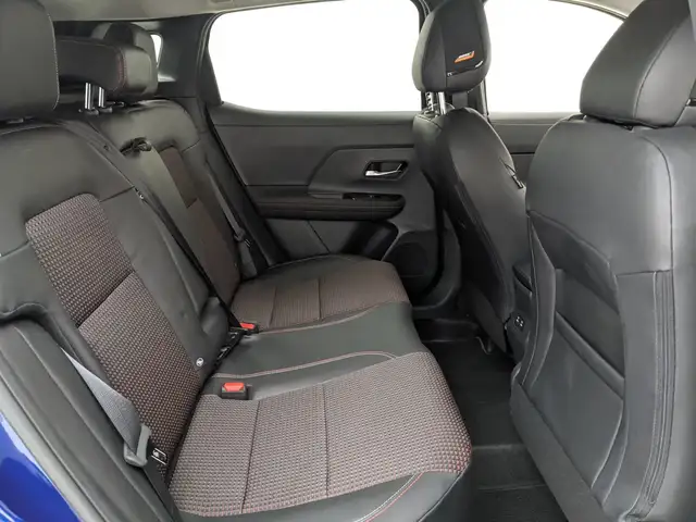 2025 Nissan Kicks SR | AWD | HTD SEATS/WHEEL | PANO | RMT START - Photo 45