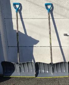 Yardworks Shovels - Photo 3