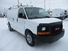 2015 GMC Savana Cargo Van RWD 2500 135' - Photo 3