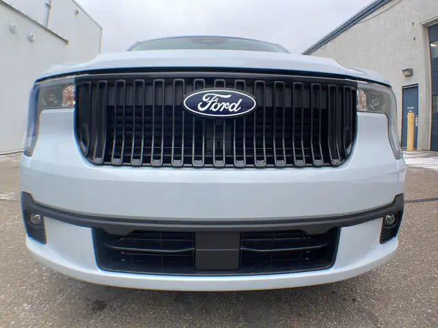 2026 Ford Maverick Lobo AWD 402A - Photo 14