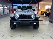 2024 Jeep Wrangler 4xe - Photo 12