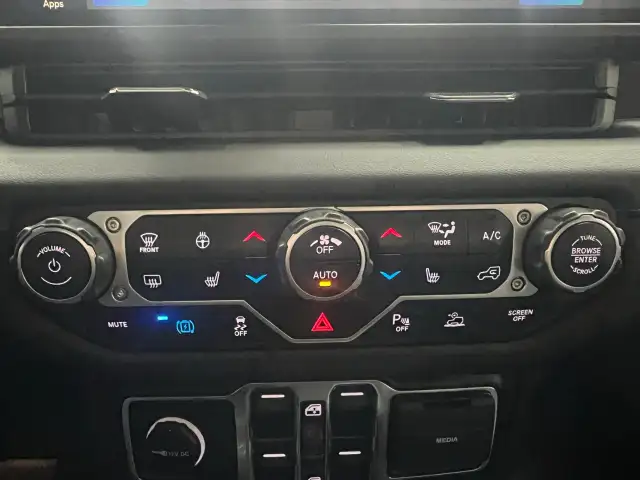 2024 Jeep Wrangler 4xe - Photo 30