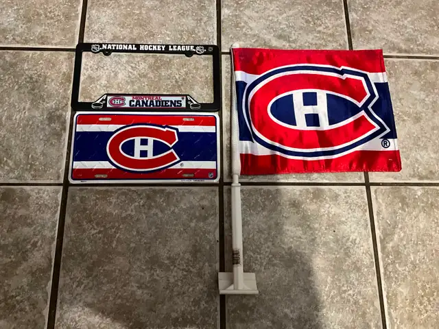 Drapeaux, cadre d’immatriculation et étiquette de voiture - Photo 7