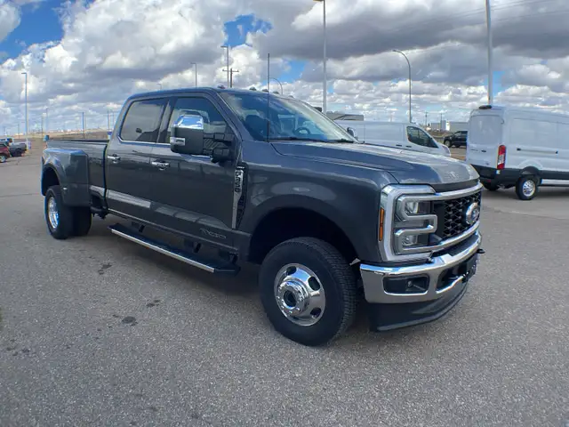 2026 Ford Super Duty F-350 Dually Lariat FX4 628A - Photo 7