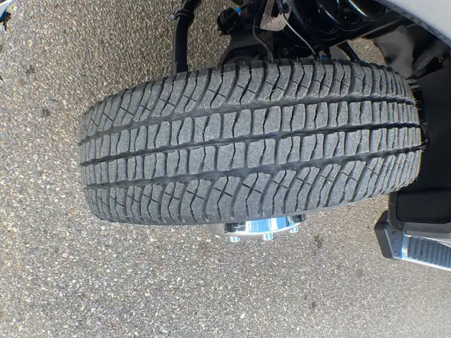 2026 Ford Super Duty F-350 Dually Lariat FX4 628A - Photo 10