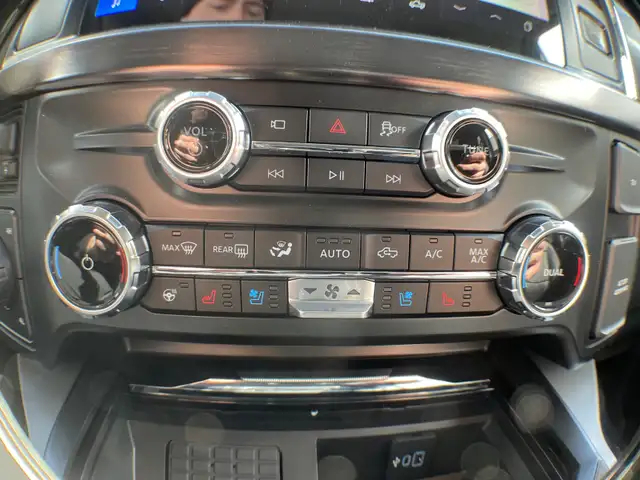 2026 Ford Super Duty F-350 Dually Lariat FX4 628A - Photo 29