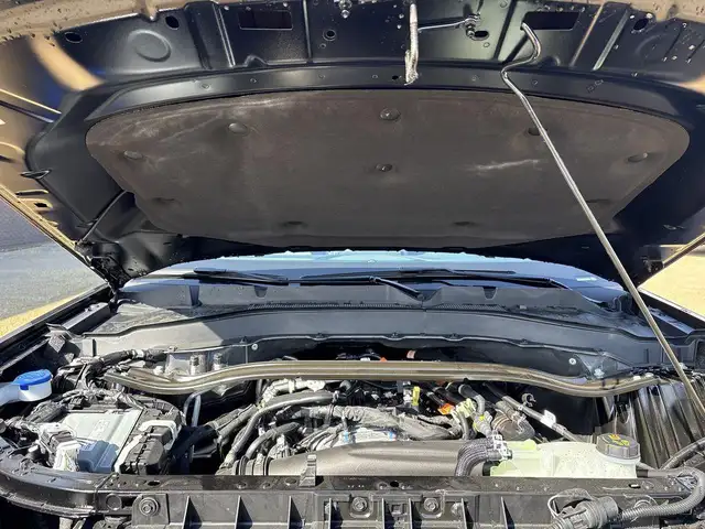 2026 Ford Explorer ST-Line 300A - Photo 13