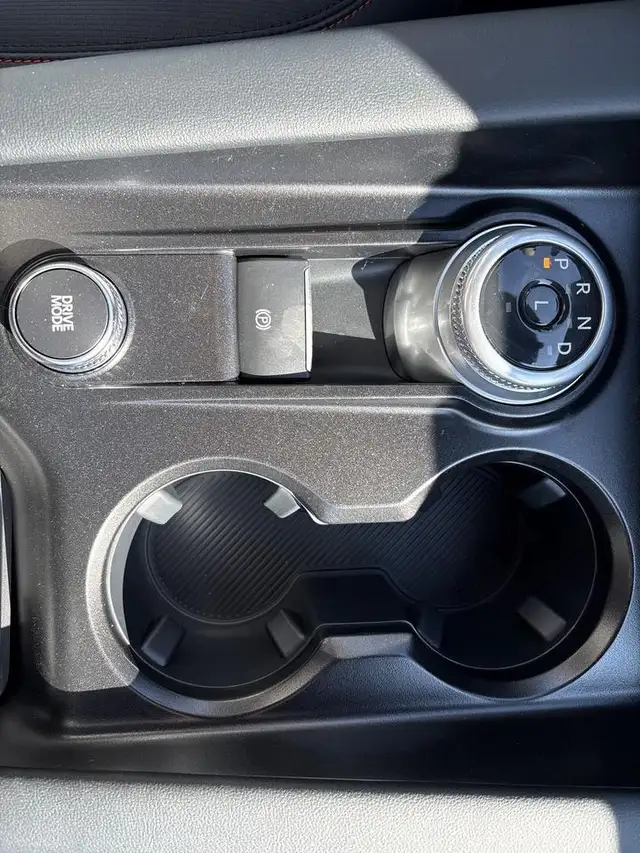 2026 Ford Explorer ST-Line 300A - Photo 22