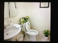 Large furnished room avail. May 1, 2026  YONG/STEELS - Photo 7