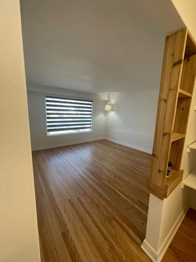 NEWLY RENOVATED BUNGALOW FOR RENT IN RIVER HEIGHTS/CRESENTWOOD - Photo 4