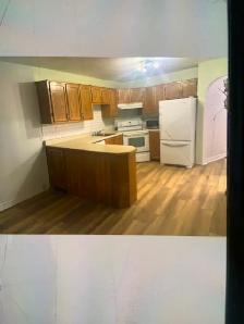 Métro St-Henri:Grand 4 1/2 rdc avec électroménagers,internet