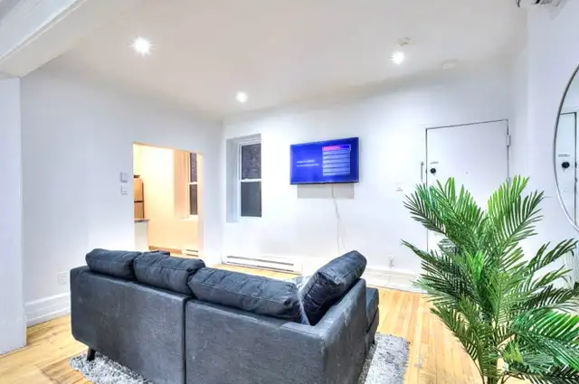 GREAT 2 BEDROOM WiTH 4 BEDS FULLY FURNISHED - Photo 8