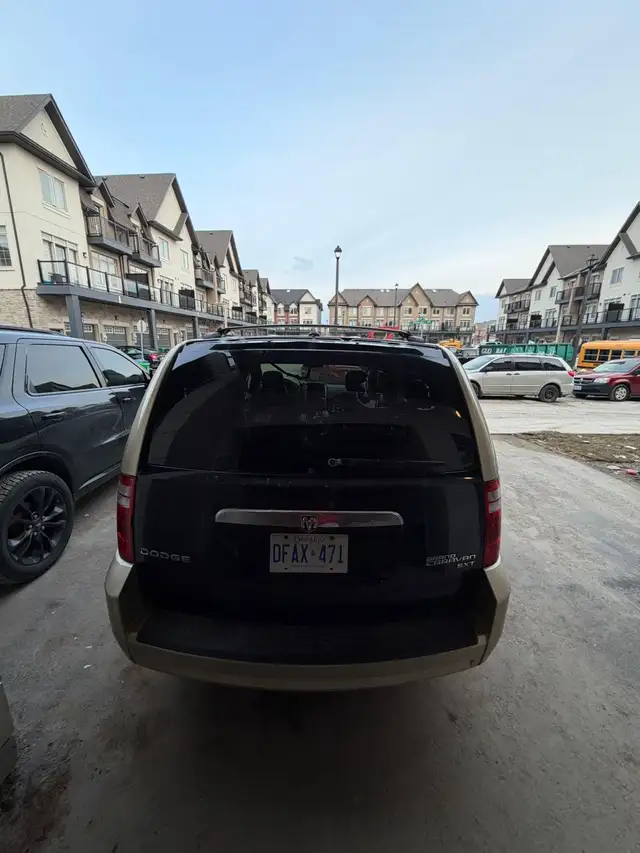 2010 dodge caravan - Photo 5