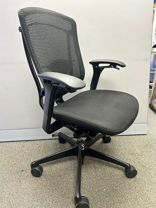 Teknion Contessa Ergonomic Chair with Fabric Seat! - Photo 3