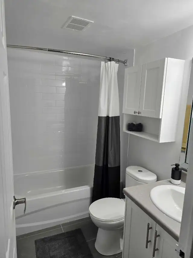 looking for a roommate/shared room in a 3-bedroom - Photo 4