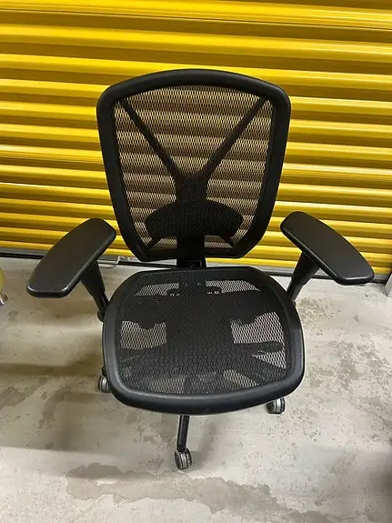 AllSeating Fluid Premium Mesh Desk Chair – Ergonomic Comfort!