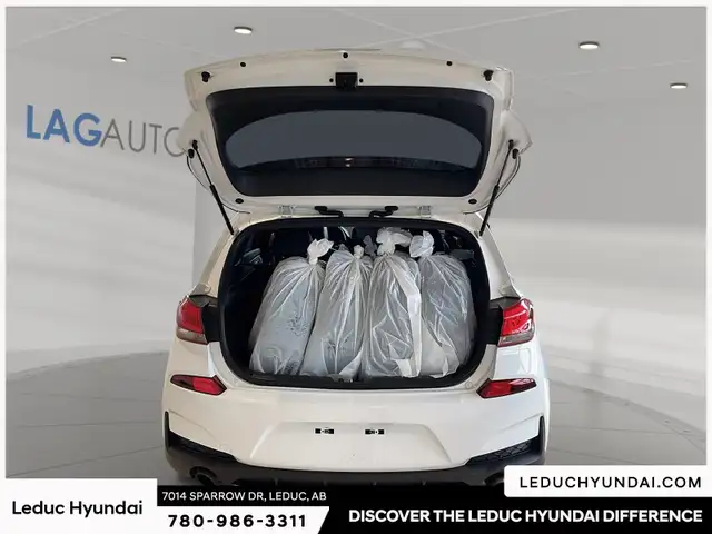 2020 Hyundai Elantra GT N Line - Photo 6