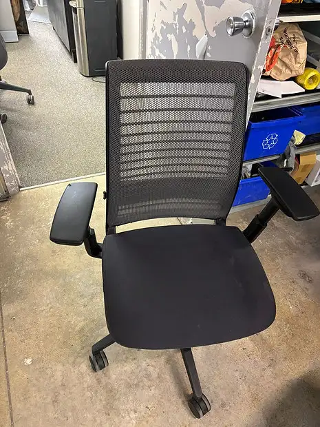 Steelcase Think V2 Chair! - Photo 3
