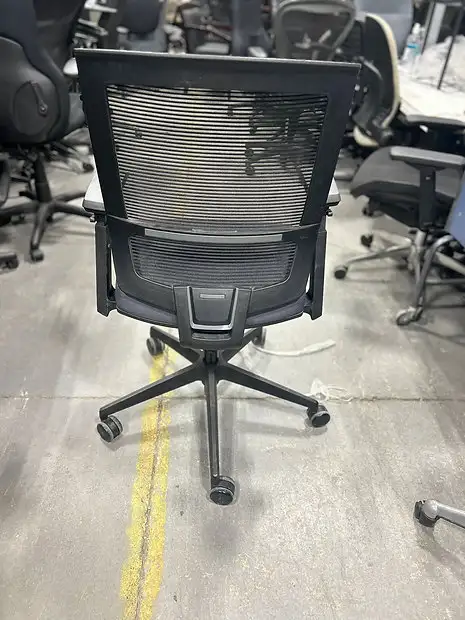 Allseating Entail Basic Synchro Tilt Task Chair! - Photo 4