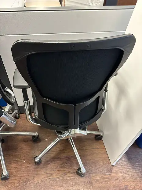 Haworth Zody Office Chair! - Photo 3