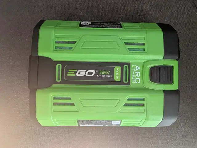 Batterie et chargeur EGO POWER
