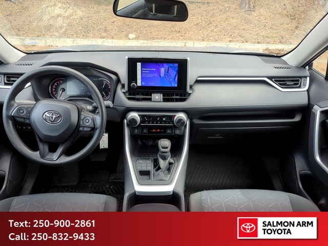 2025 Toyota RAV4 LE LE AWD, CERTIFIED, NEAR NEW BRAKES - Photo 23