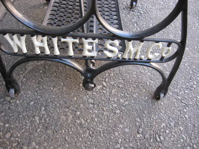 WHITE SEWING MACHINE LIVE EDGE COFFEE ENTRANCE TABLE ETC - Photo 5