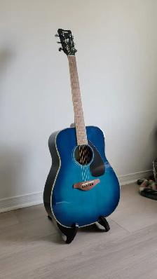 Yamaha Acoustic Guitar