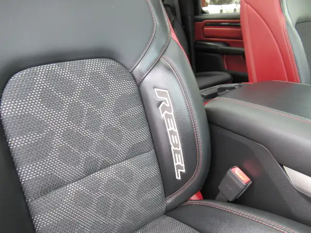 2020 Ram 1500 Rebel 4X4 HEMI | Panoramic Sunroof | LOADED | New - Photo 9