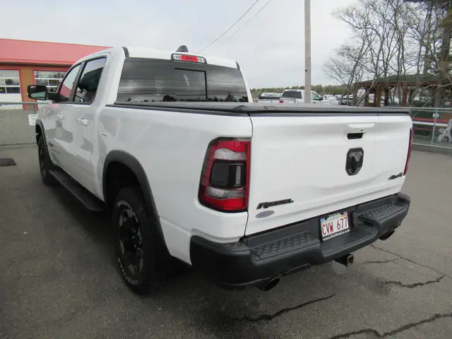 2020 Ram 1500 Rebel 4X4 HEMI | Panoramic Sunroof | LOADED | New - Photo 15