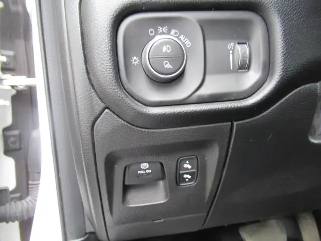 2020 Ram 1500 Rebel 4X4 HEMI | Panoramic Sunroof | LOADED | New - Photo 19