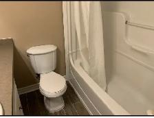 IN LAW SUITE Separate entrance 2 bedroom 1200sq/ft basement apar - Photo 9