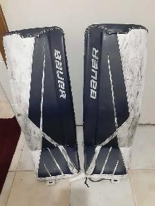 BAUER Hockey Pads