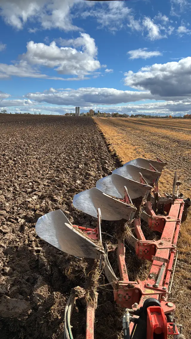 Custom Cultivating, High speed Disc and Plowing - Photo 2