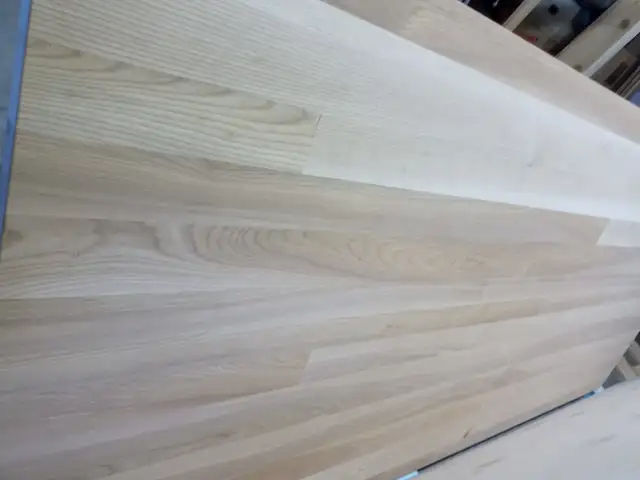 STUNNINGNEW SOLID OAK TABLE8'X43'& 2'THICK INLOUIS XIIISTYLE - Photo 4