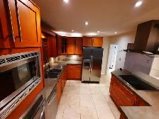 3 Bedroom House For Rent - Main Floor (Richmond Hill) - Photo 5