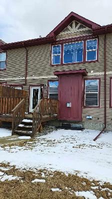 Red Deer Town House - Photo 2