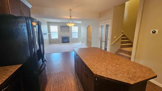 Red Deer Town House - Photo 3